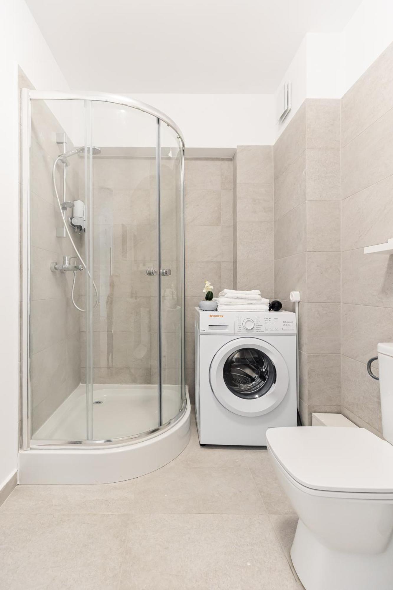 Simplicity Apartments Bucureşti Eksteriør bilde