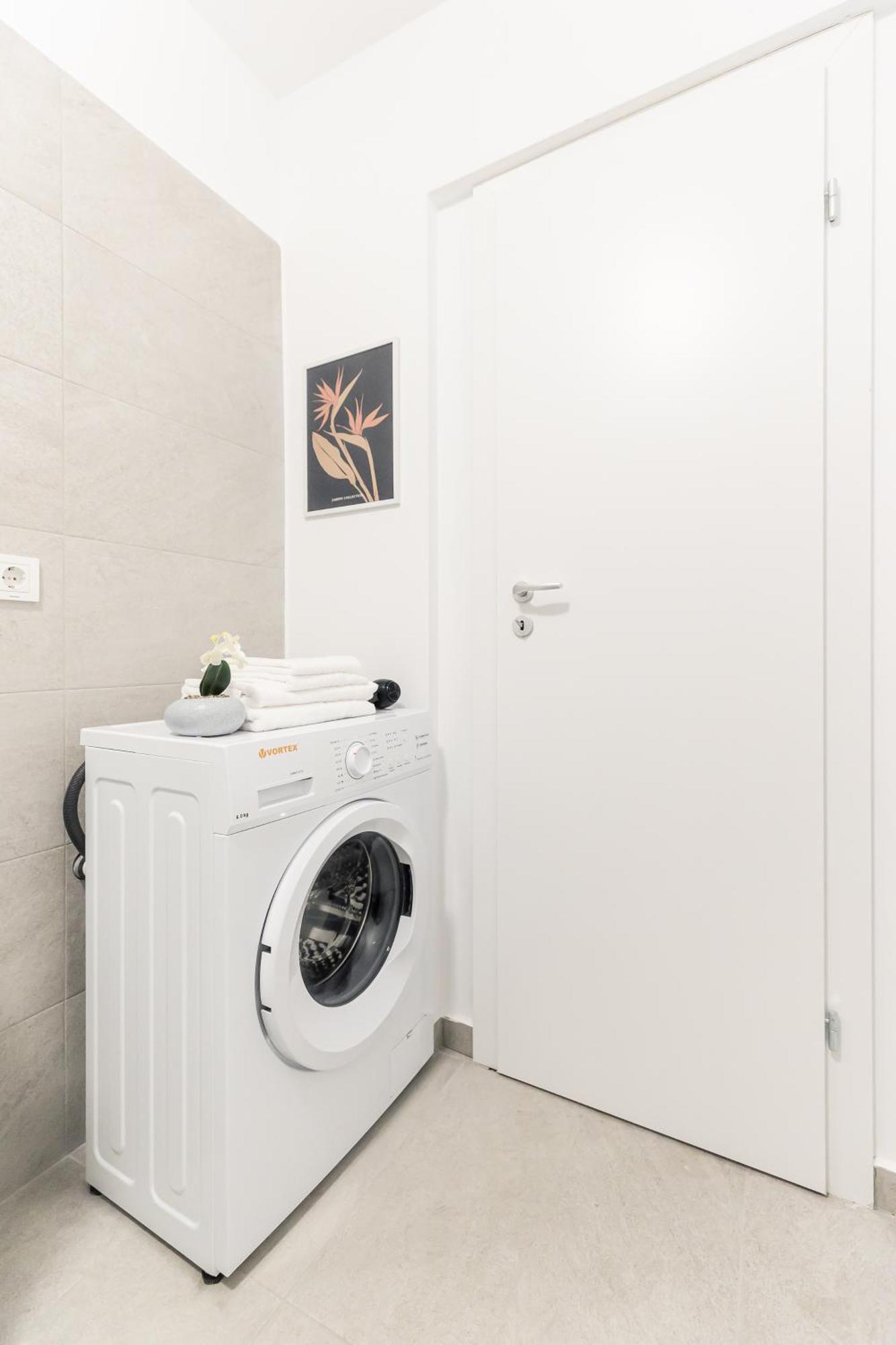 Simplicity Apartments Bucureşti Eksteriør bilde
